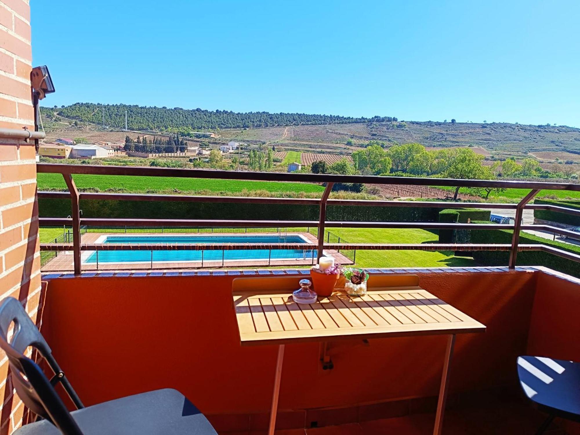 Апартаменты Pura Vida Rioja Фуэнмайор Экстерьер фото